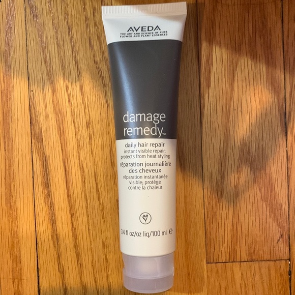 AVEDA damage remedy daily hair repair - Picture 1 of 3